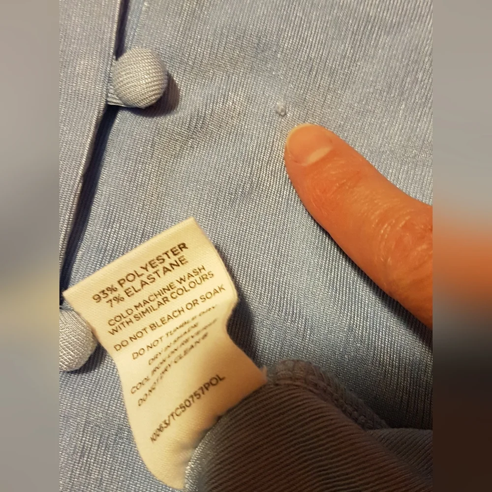 ⭐Host Pick⭐ Pale pastel blue stretch Glassons top M - Picture 5 of 5